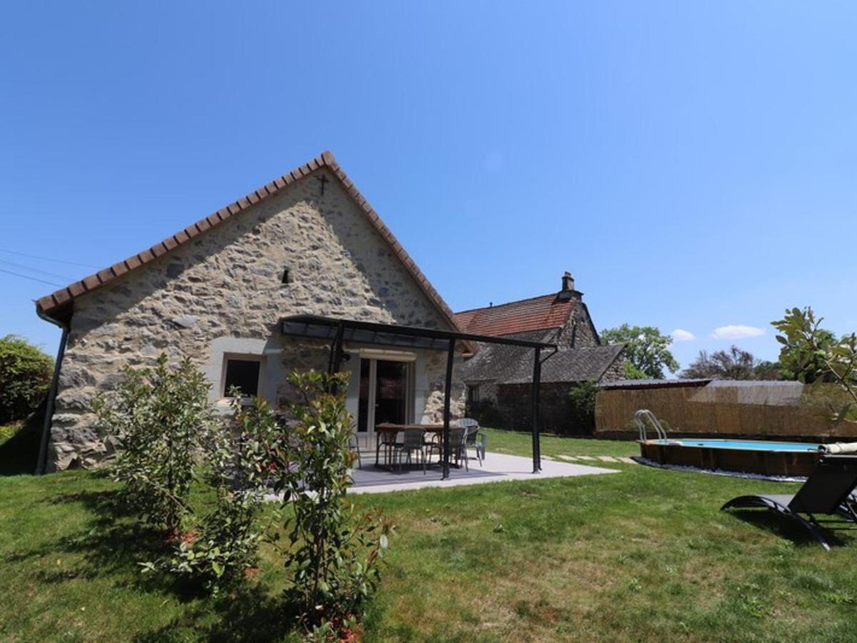 Vila Maison De Caractere Renovee, Piscine Privee, Calme, Proximite Monts Du Cantal Et Puy De Sancy - Fr-1-742-393 Vebret Exteriér fotografie